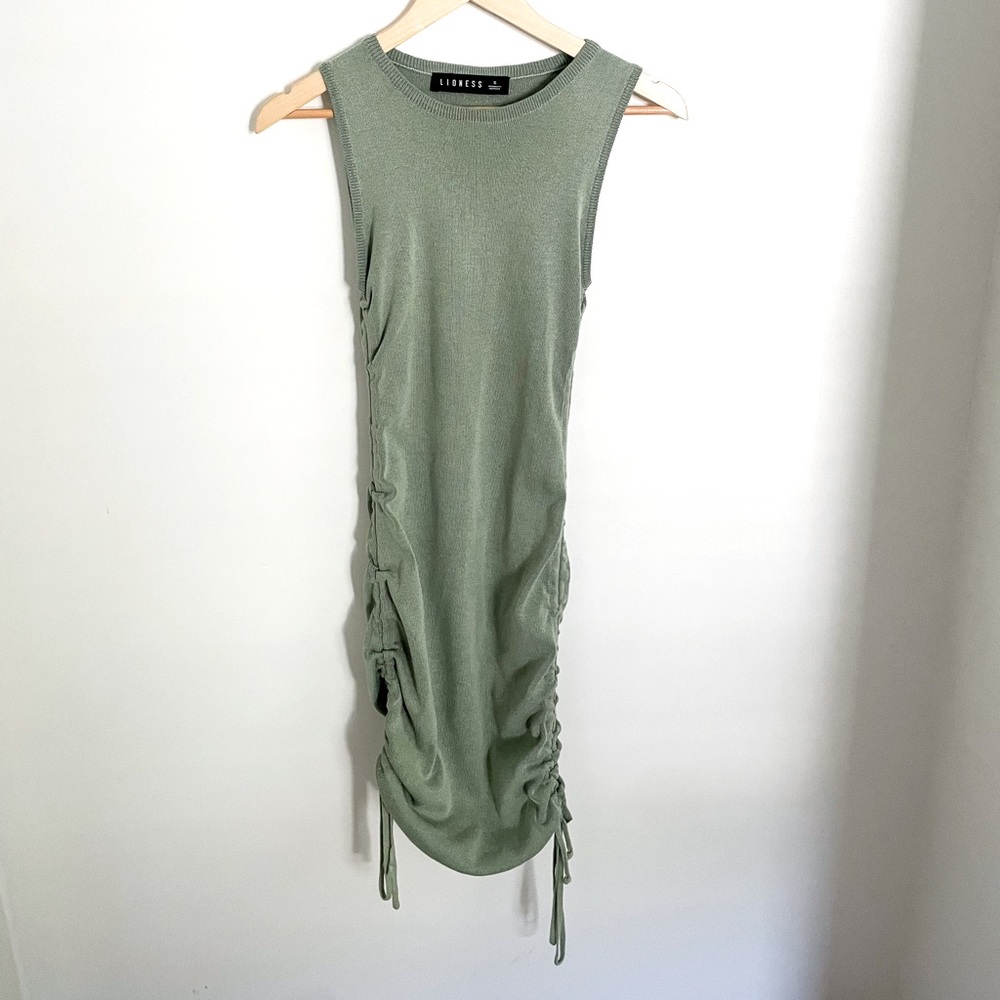 LIONESS Mini Dress Sage - Picture 3 of 6